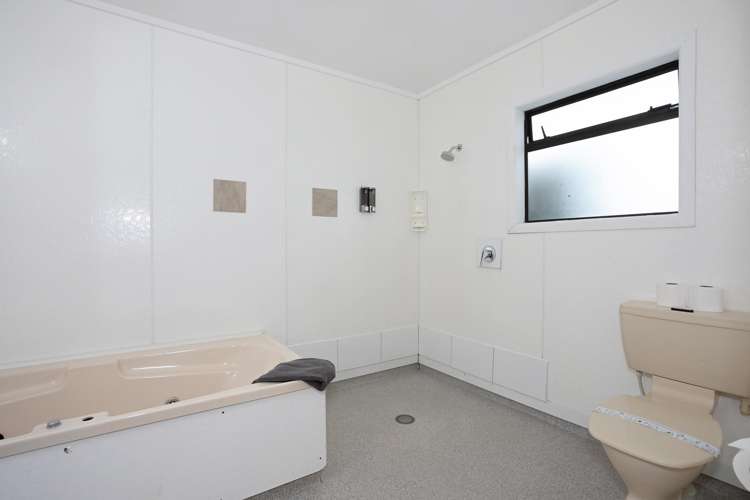 167 Fitzherbert Avenue West End_21