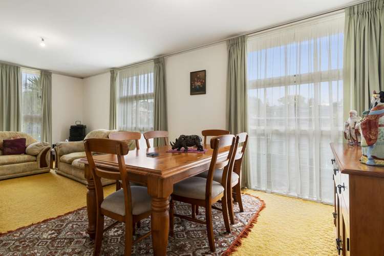 44 Sheridan Drive New Lynn_10