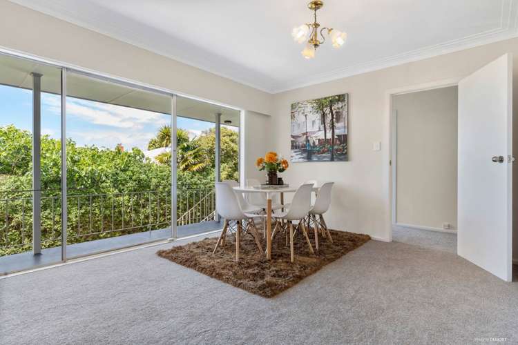 2/81 Raleigh Road Northcote_5