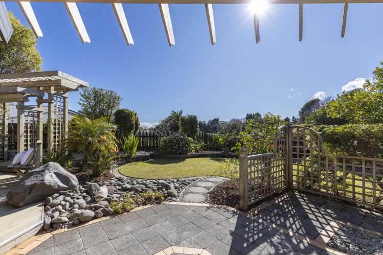 54 Roto Street Hurdon_5