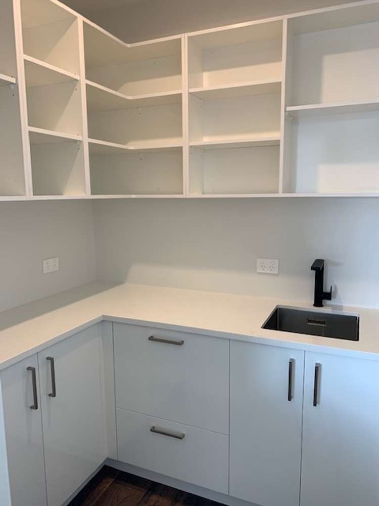 8 Drovers Way Frimley_3