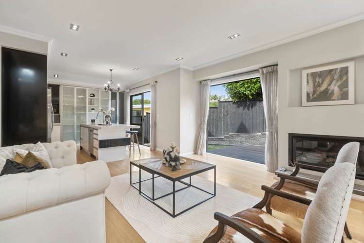 8a Hubert Henderson Place Remuera_5