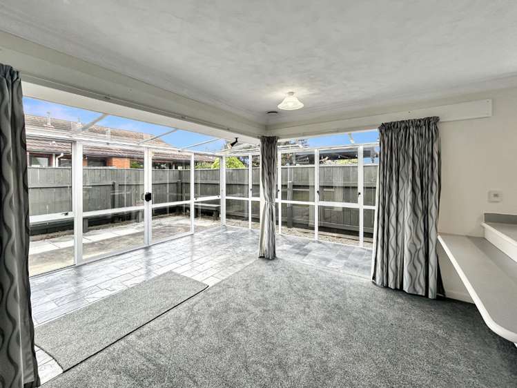 117 Amberley Avenue 10930_5