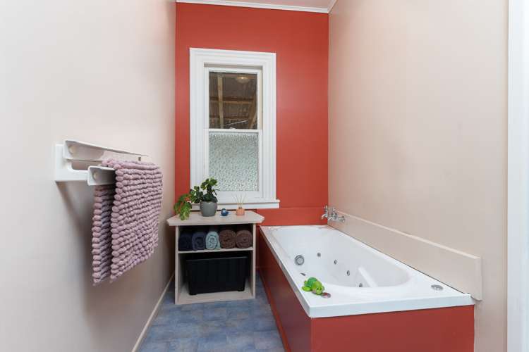 663 Chester Road Carterton_11