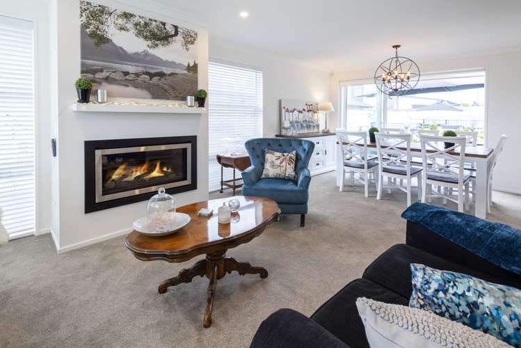 65 Constellation Avenue Beachlands_5