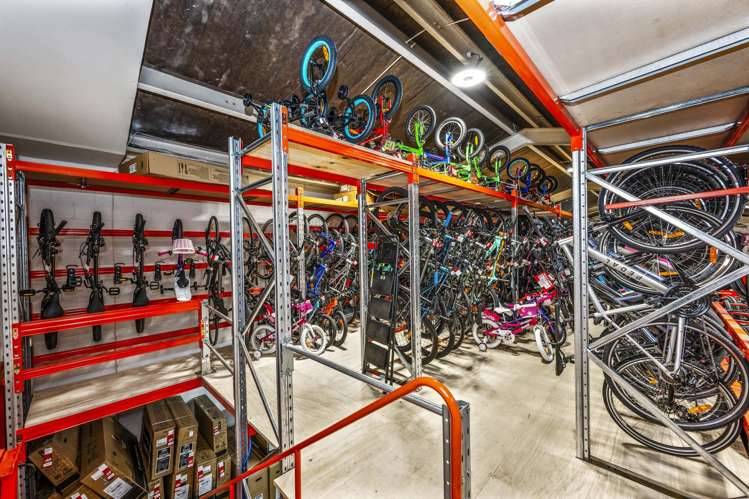 4099A Great North Road Kelston_8