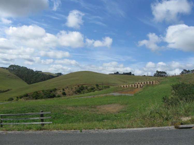 12 Pekama Drive Cable Bay_14