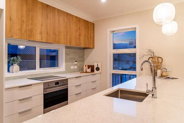 70b Heretaunga Square Silverstream_1