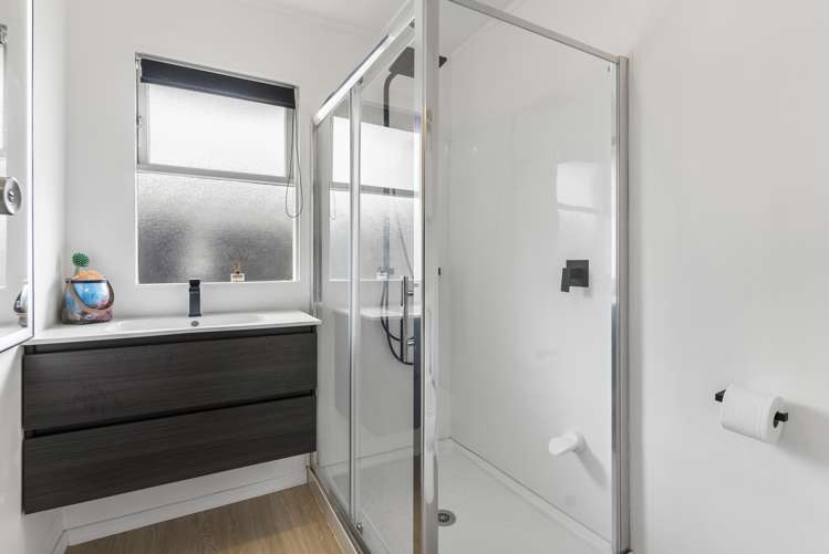 1/62a Spring Street Onehunga_11