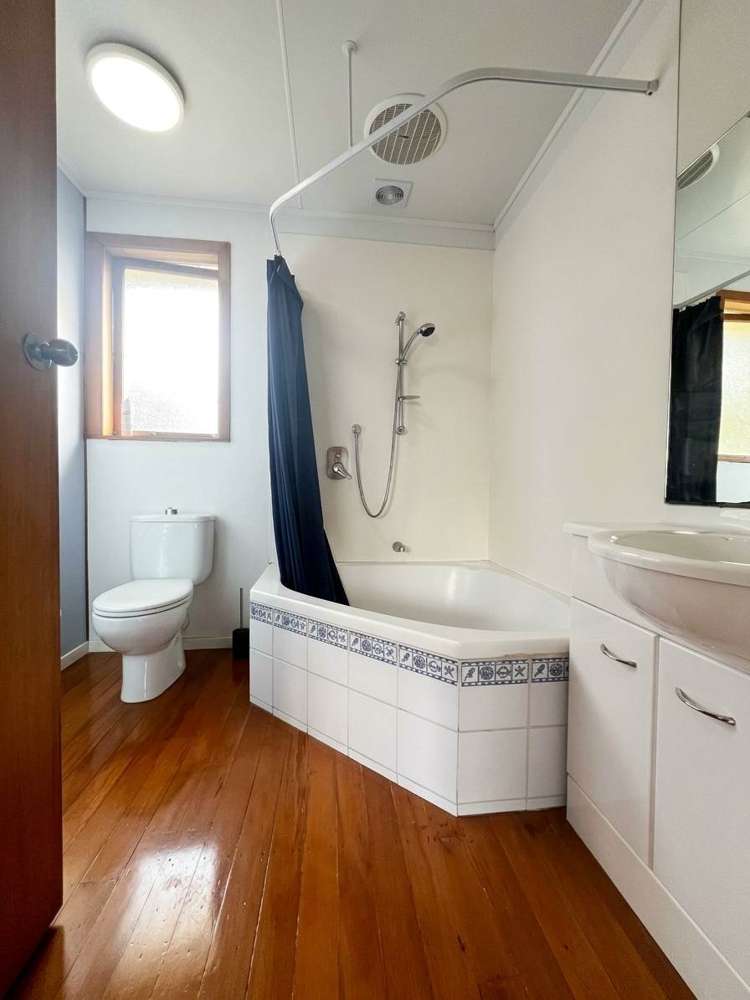 129 Methuen Road New Windsor_7