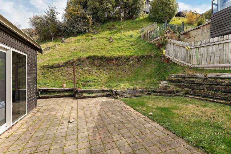 18 Greenstone Place Fernhill/Sunshine Bay_16