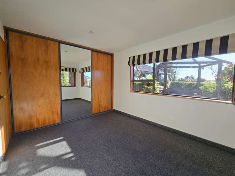 16 Gibson Street Ross_13