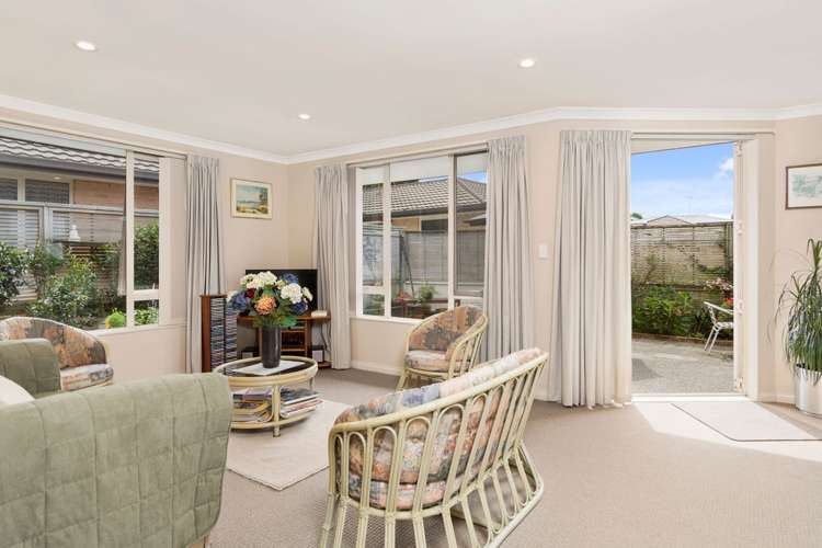 10/17 Simmonds Grove Greerton_12