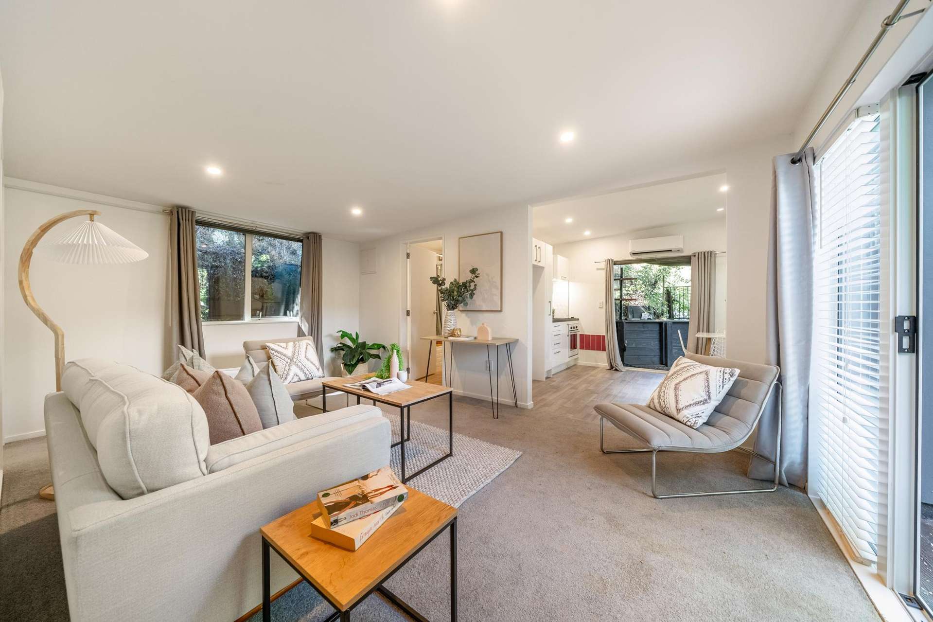 90 Blue Mountains Road Pinehaven_0