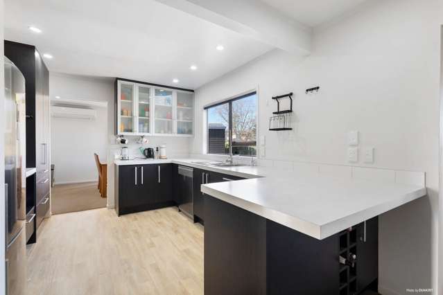 2/21 Coronation Road Hillcrest_3