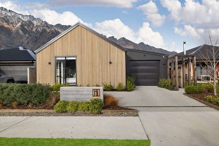 61 Drysdale Road, Hanley's Farm Jacks Point Queenstown Houses for