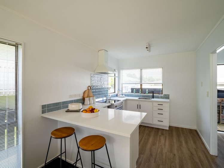 5/17 Neal Avenue Glenfield_3