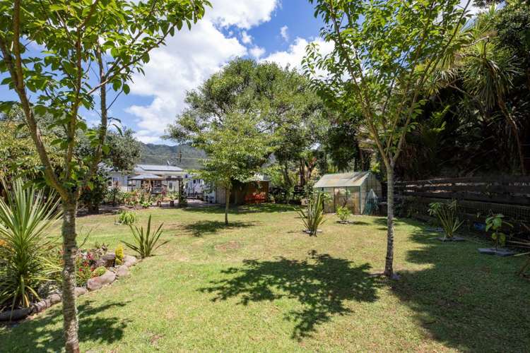 1214 Huia Road Huia_15