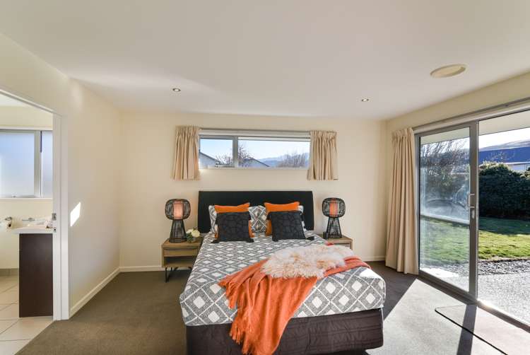 42 Erskine Street Dalefield/Wakatipu Basin_9