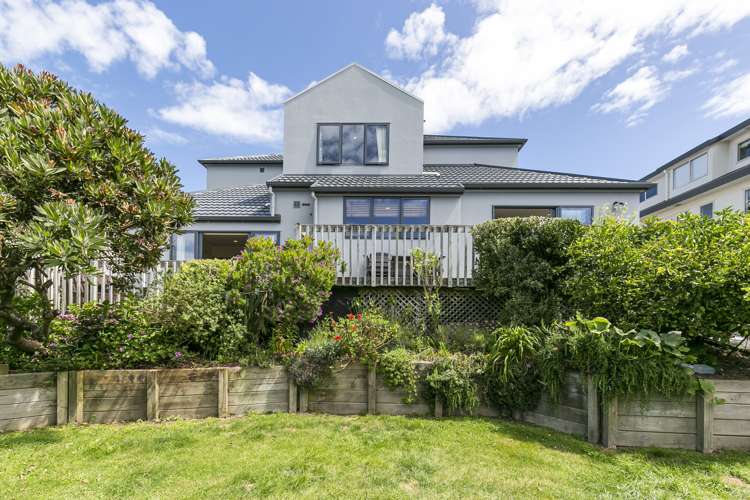 32 Amesbury Drive Churton Park_5