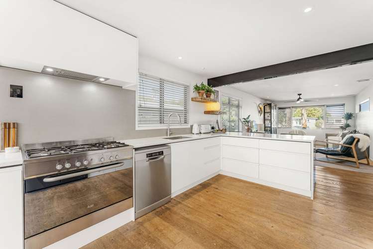 13A Tui Street Mt Maunganui_16