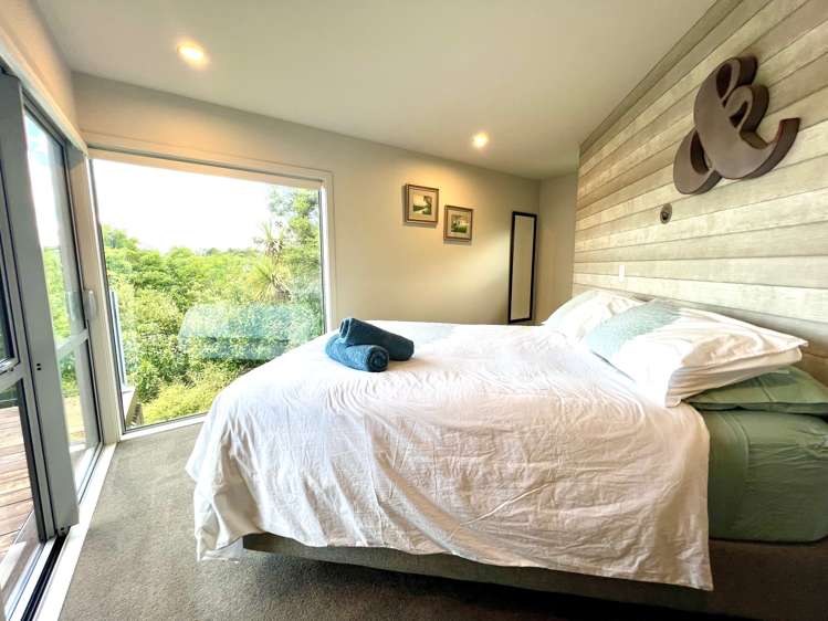 5c Sunshine Rise Raglan_37