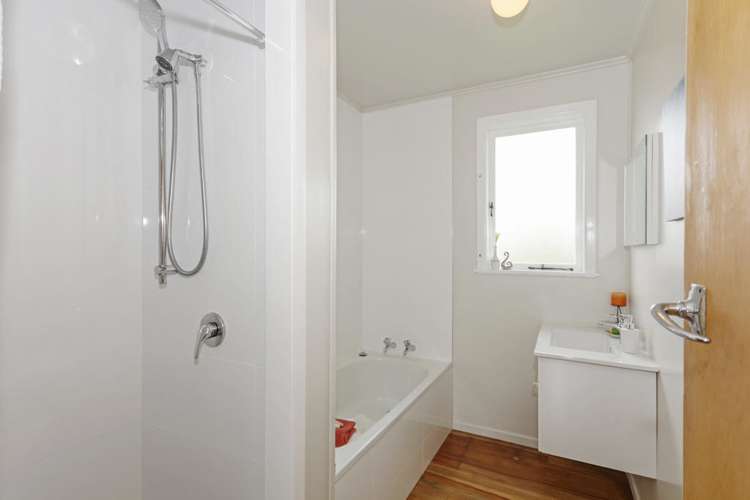 10 Congreve Place Blockhouse Bay_12