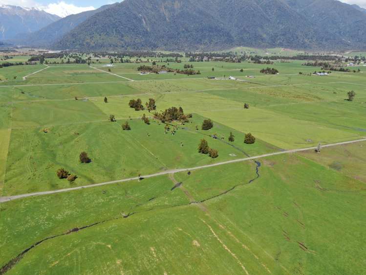 117 Burrough Road Whataroa_20