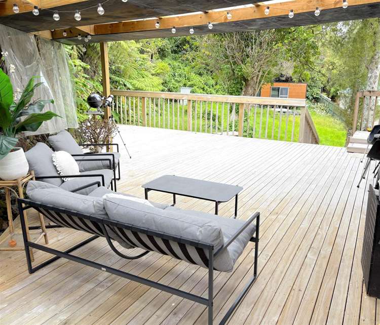 8 Limmer Place Browns Bay_4