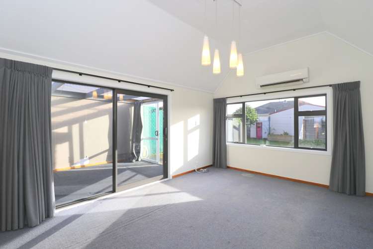 60 Arundel Crescent Strathern_7