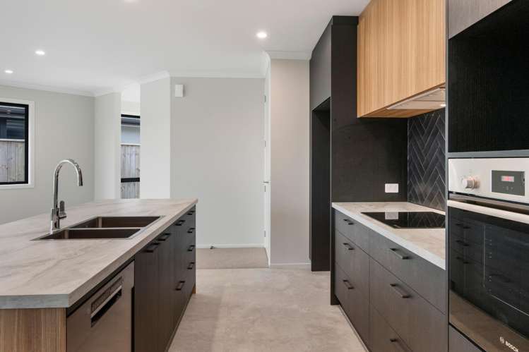 62 Woodley Road Richmond_16