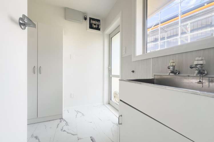 35 Newmark Street Bishopdale_13