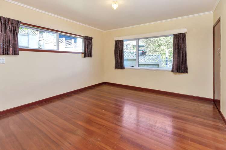 34 Ewing Road Riverside_12