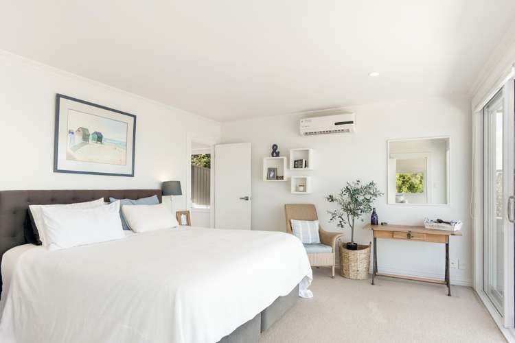 27 Wellington Street Russell_11