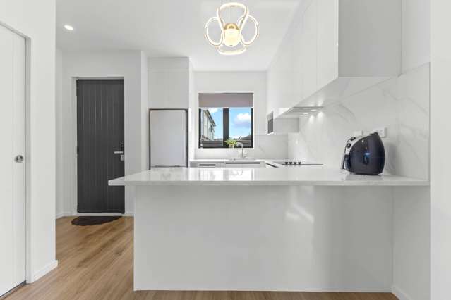 Modern Living in the Heart of Botany Downs