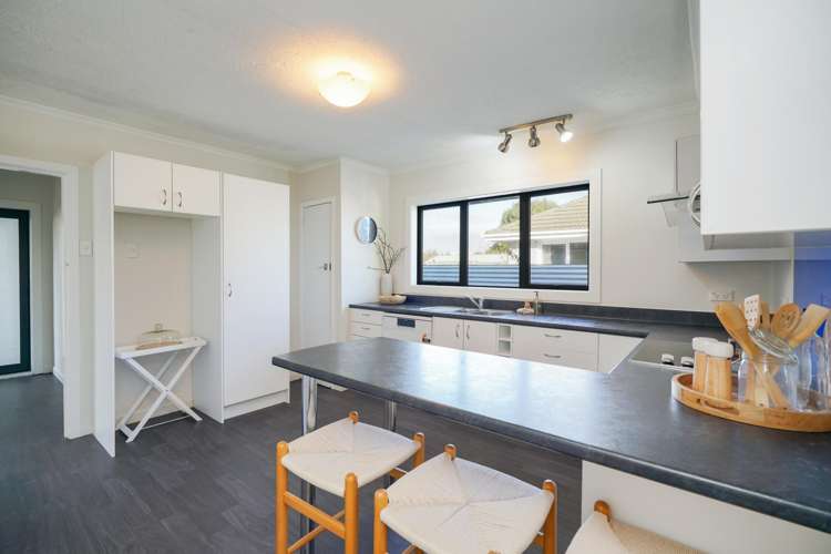 233 Crawford Street Glengarry_9