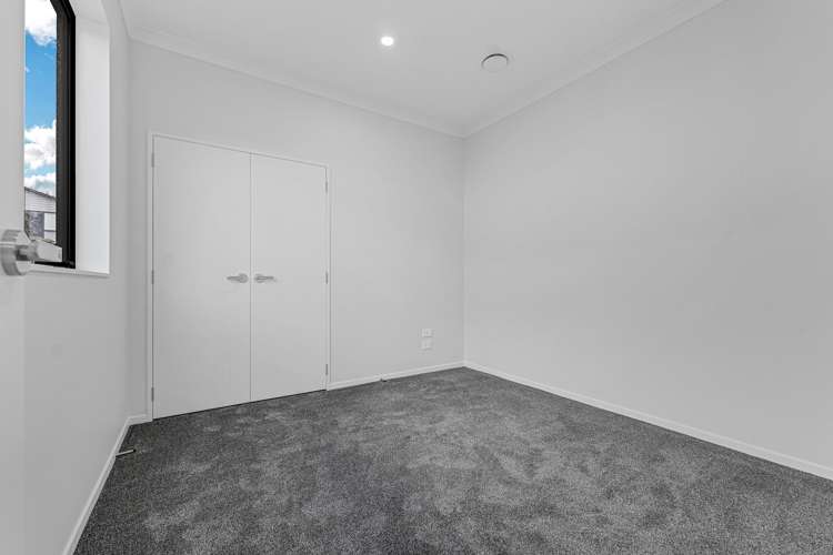 6 Skanda Crescent Flat Bush_19