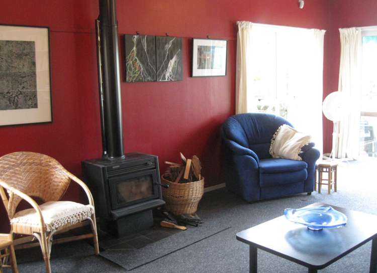 97 Devon Road Springvale_4