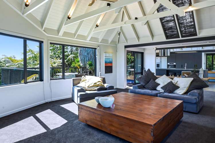 14 Taharepa Road Hilltop_7