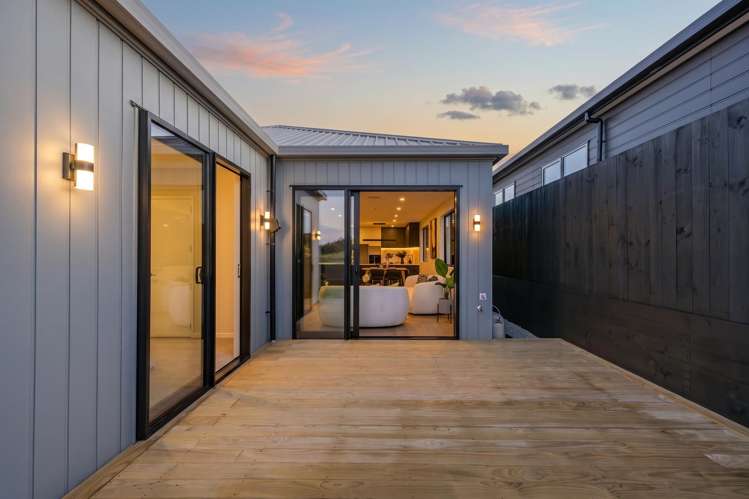 68 Huanui Drive Orewa_18
