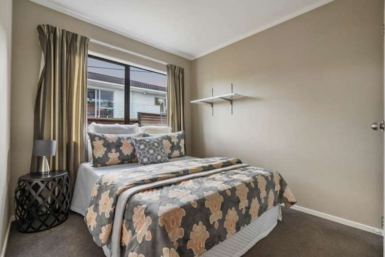 6 Braebank Lane Te Atatu South_8