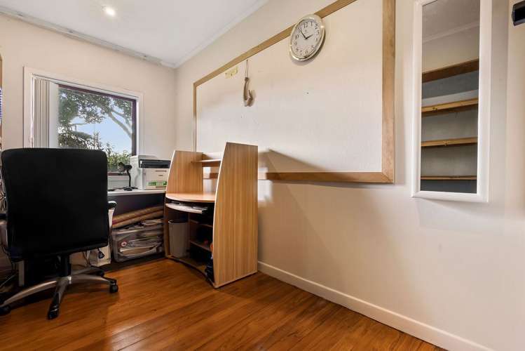 28 Binsted Road New Lynn_6