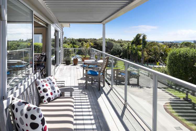 10 Liberty Crescent Beachlands_6