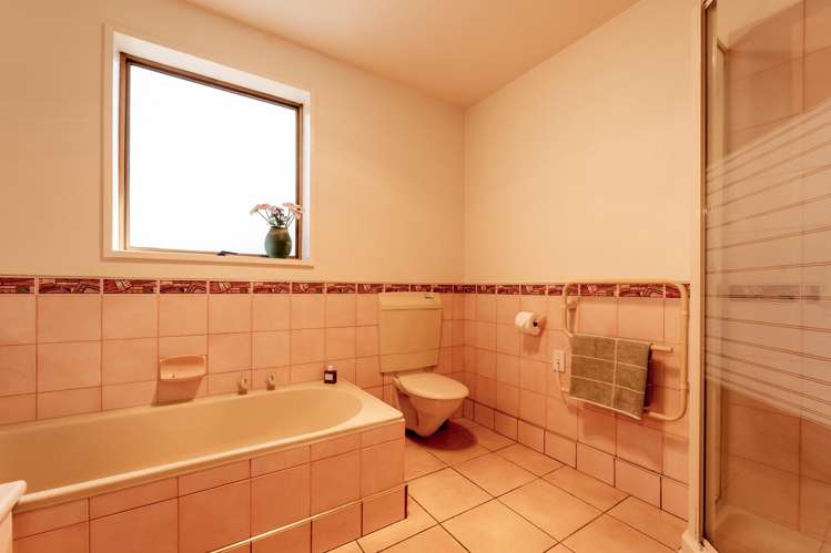 5 Oak Place Gleniti_15