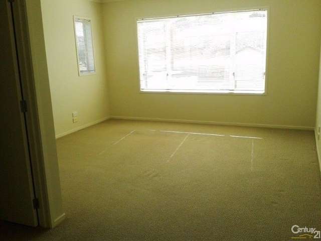 6 Plantation Avenue Flat Bush_2