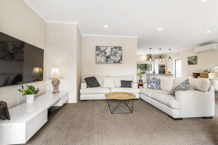 38 Lakeside Drive Pahurehure_2