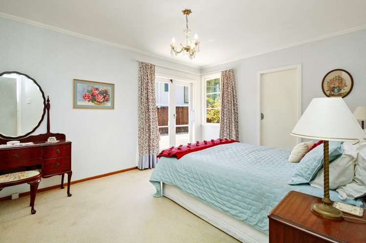 10 Holly Grove Maungaraki_14