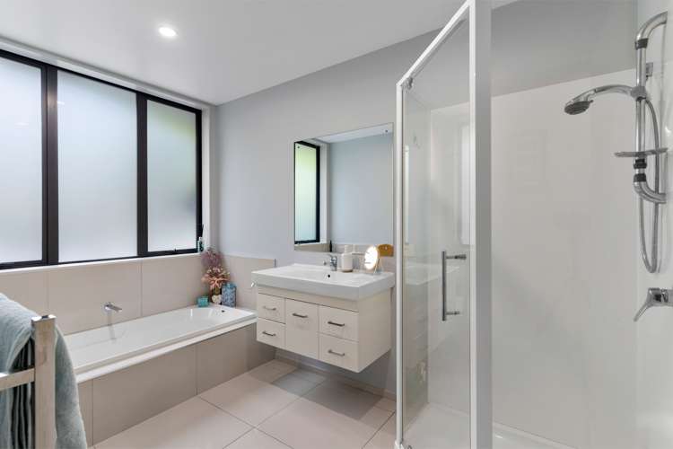 28 The Close Greenhithe_12