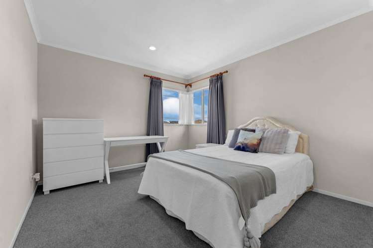33 Malahide Drive Flat Bush_19