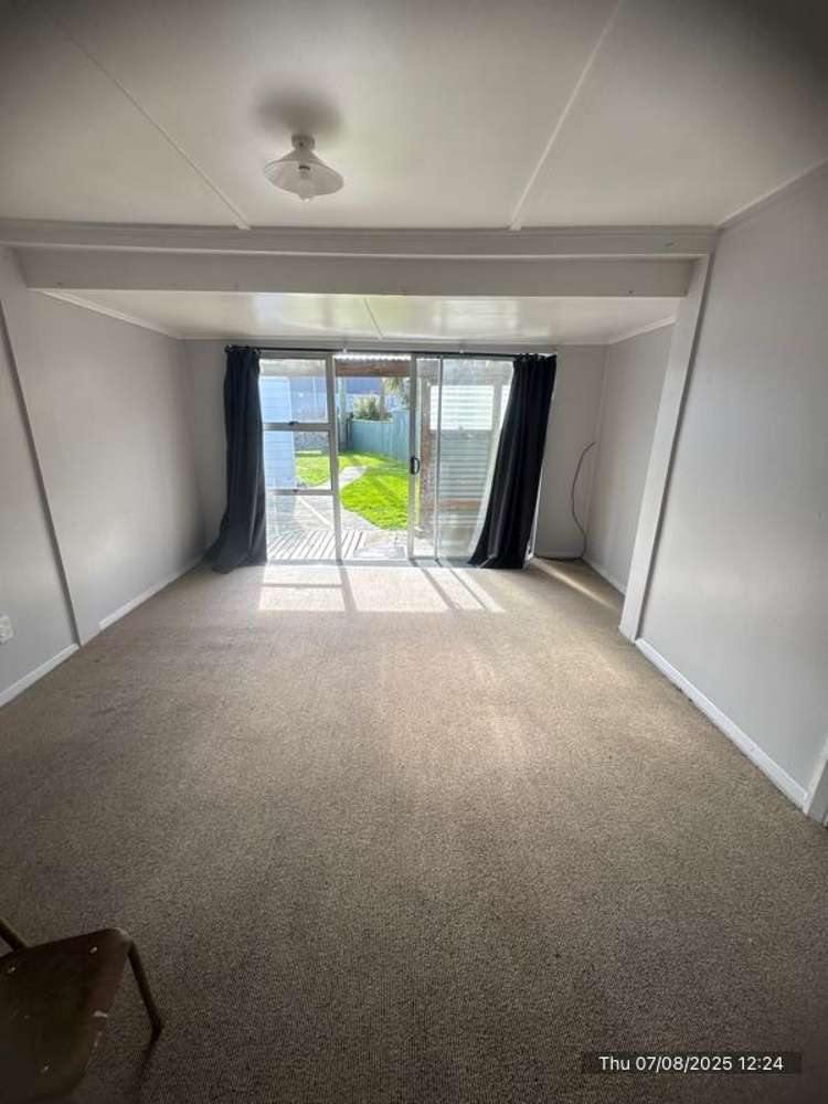  2 Chamberlain Street Westport_5